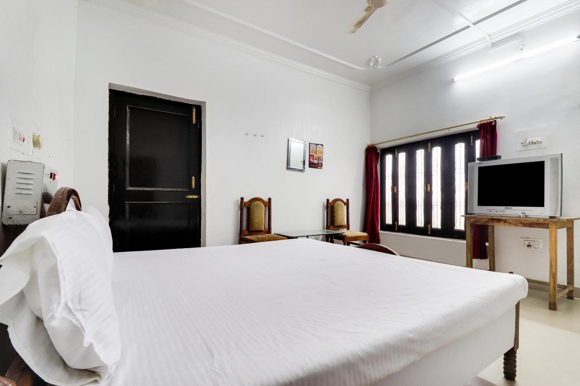 Hotel O Hanuman Bagh Ayodhya Exterior foto