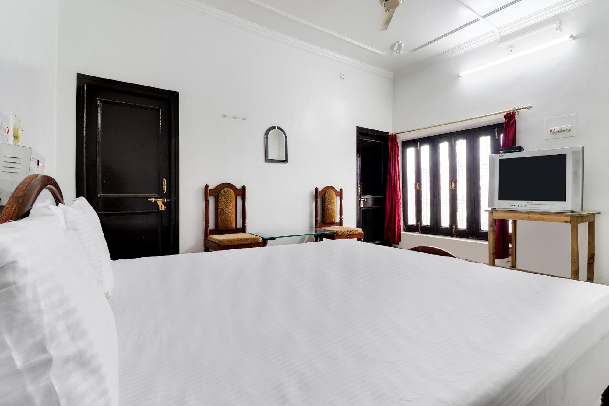 Hotel O Hanuman Bagh Ayodhya Exterior foto